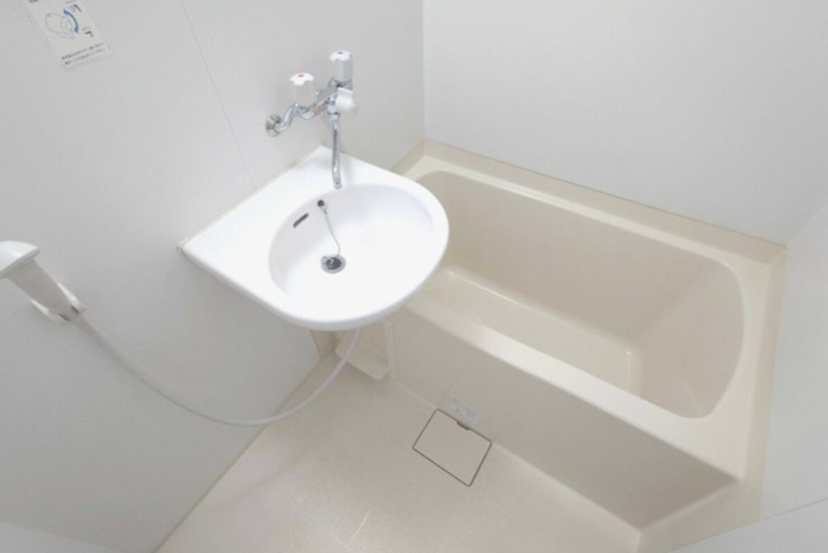 メインステージ護国寺Ⅱの浴室|洗面台付きバスルーム