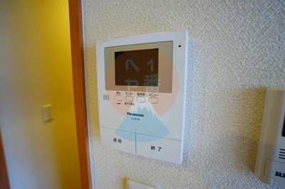 【セキュリティ】 | セゲド | ＴＶモニター付きインターホンです　※参考写真