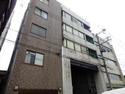 寿苑ビルの外観