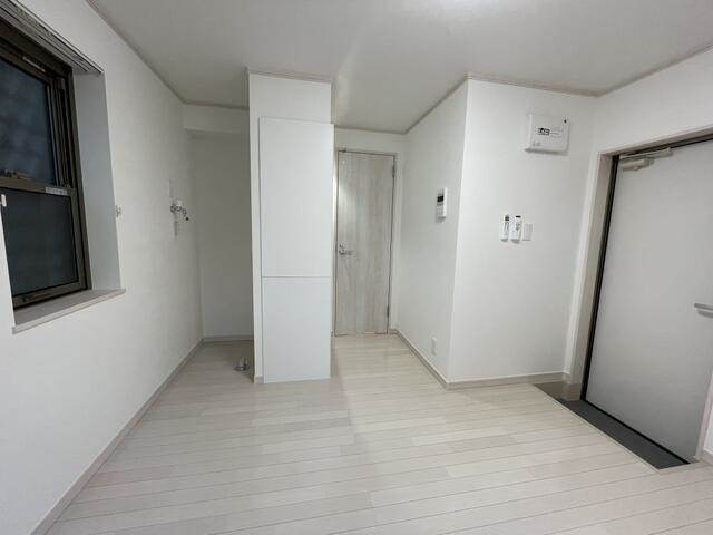 セシリア熊野前の玄関