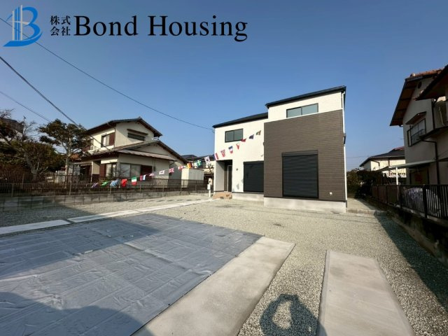 並列3台駐車可能　桜が丘中町2丁目　新築限定1棟の洋室