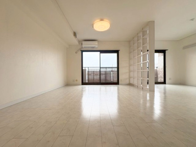 【居間・リビング】 | ライオンズマンション千里上山手