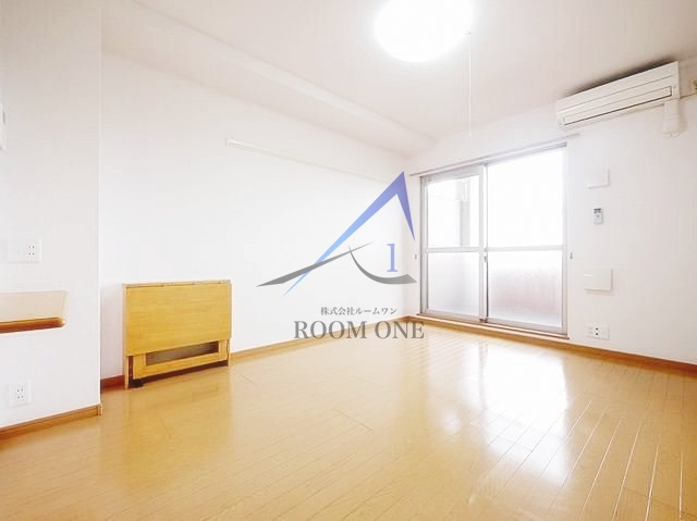 ライツェント　ヴォーネンの寝室|寝室です。