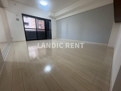 【内装】 | コモダス天神