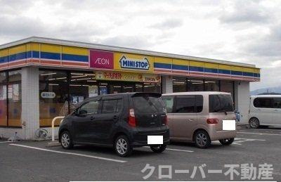 ウエストヒルズＤの周辺|ミニストップ円座店さんまで2200m