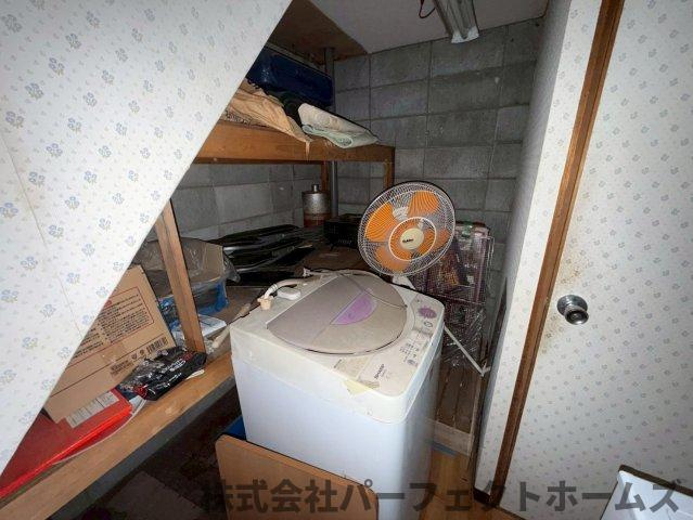 昭栄町中古戸建の設備|洗濯機置場