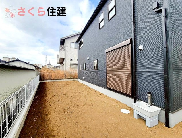 リーブルガーデン宇都宮細谷第7　1号棟の庭|リビングに面したお庭になります