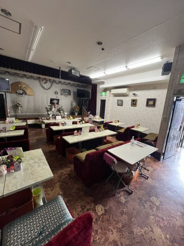 天白町店舗のロビー