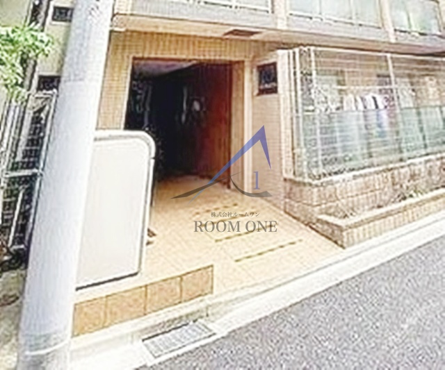 マーベラス早稲田鶴巻町のエントランス|エントランスです。