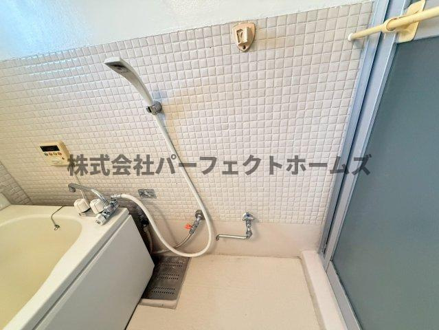 枚方ハイツ3号棟の浴室|落ち着いた空間のお風呂です