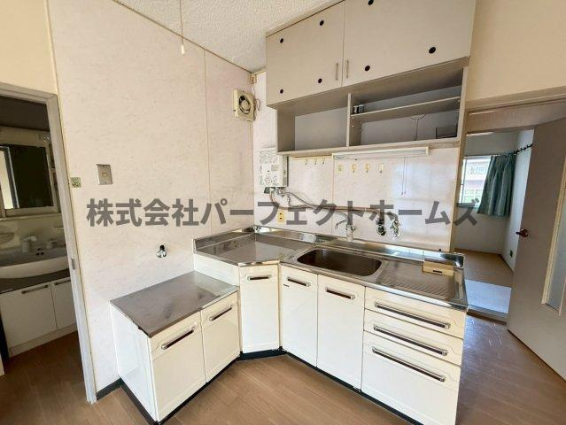 枚方ハイツ3号棟のキッチン|キッチンでお料理をお楽しみください