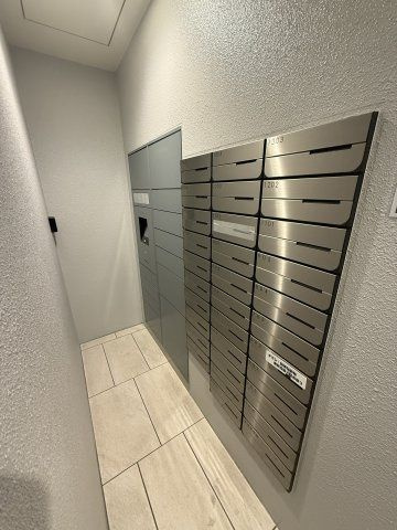 エスリード大阪フェリス