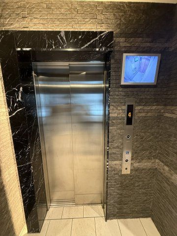 エスリード大阪フェリス