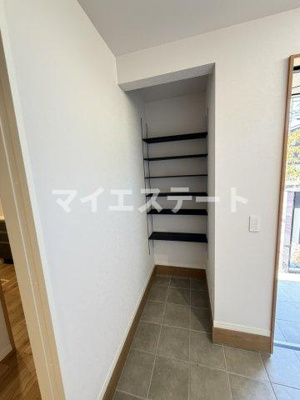 【玄関】 | 永碇町戸建