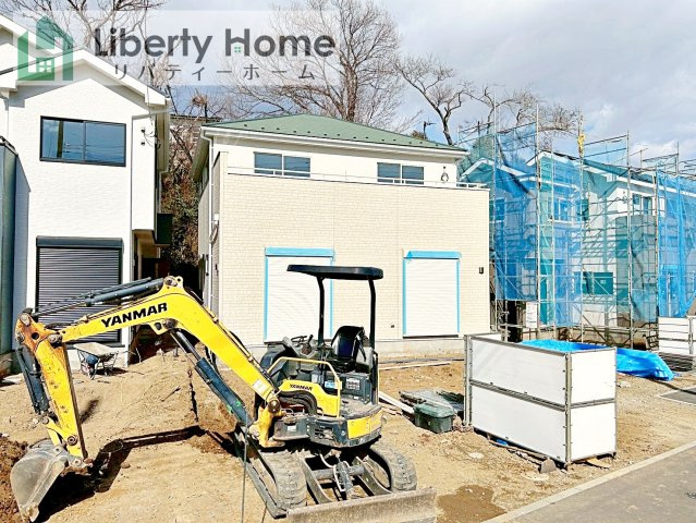 日立市西成沢町2丁目23-P1　新築戸建　12号棟の駐車場