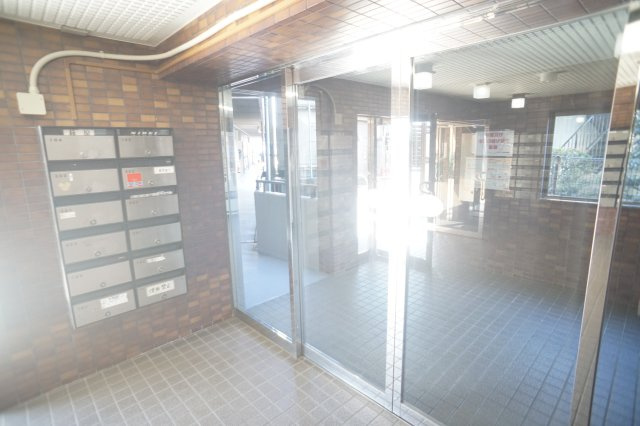 レジデンス前橋のエントランス|建物の内部です