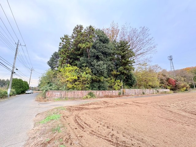 坂戸市塚越　建築条件なし売地　東武東上線『北坂戸駅』徒歩40分　【勝呂小学区】の外観