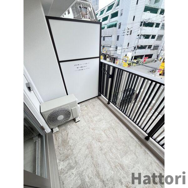 スプランディッド十三本町のバルコニー