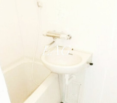 【洗面所】 | クレイシア錦糸町 | 洗面台です。