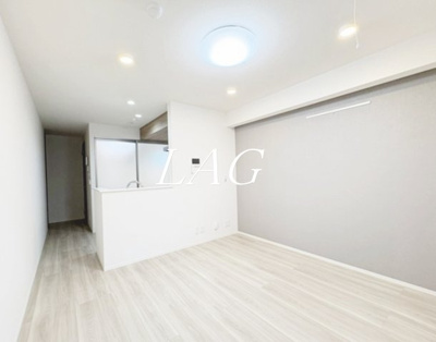 【居間・リビング】 | セレスティア東向島 | 洋室のお部屋です。