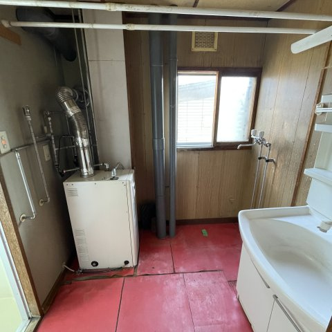 山谷マンションの洗面所