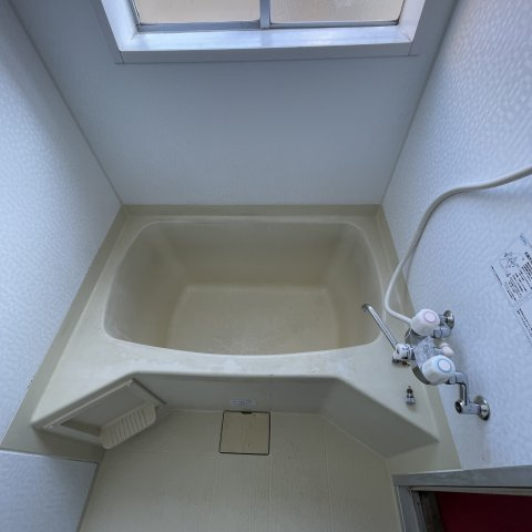 山谷マンションの浴室
