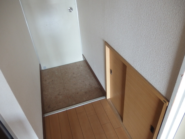 メゾンドゥ田園Ｂの玄関