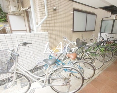 【その他共用部分】 | モンシャトー中野・新井館 | 駐輪スペースになります。