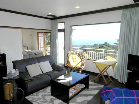 【居間・リビング】 | 大室高原別荘地　戸建