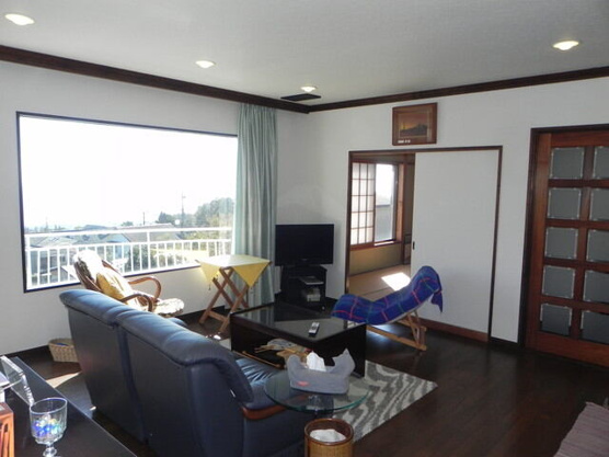 【居間・リビング】 | 大室高原別荘地　戸建