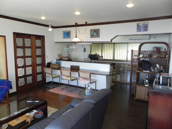 【居間・リビング】 | 大室高原別荘地　戸建