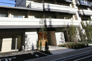 プレール・ドゥーク王子のエントランス