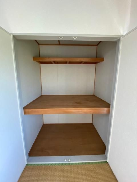 アトラスB棟の収納|ちょっとした収納スペースも充実しています
