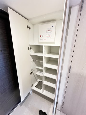 ザ・パークハビオ都島フロントの収納