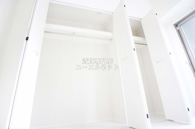 【収納】 | ハーヴェスト江坂 | クローゼット付きでお部屋もスッキリ♪