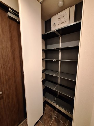 トライアド大崎の玄関