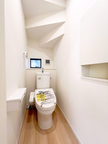 岩出市山　第3期　新築戸建てのトイレ