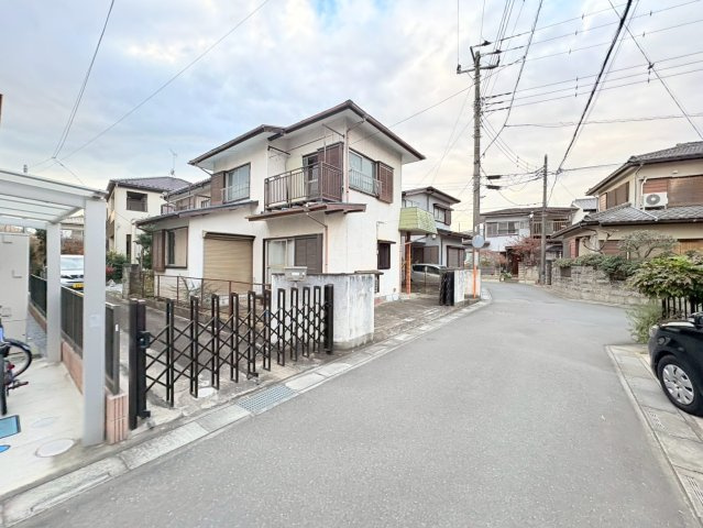 鶴ヶ島市中新田　建築条件なし売地　東武越生線『一本松駅』徒歩6分　【新町小学区】の前面道路含む現地写真