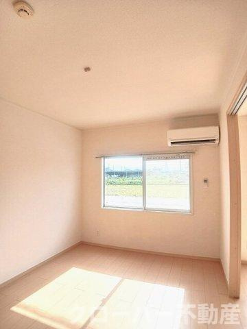 エルディム　トミダの寝室