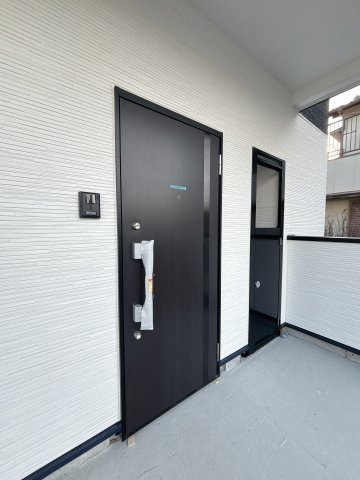 ☆3月完成☆PONTE GLORIAの駐車場|8世帯に対して7台駐車可能です