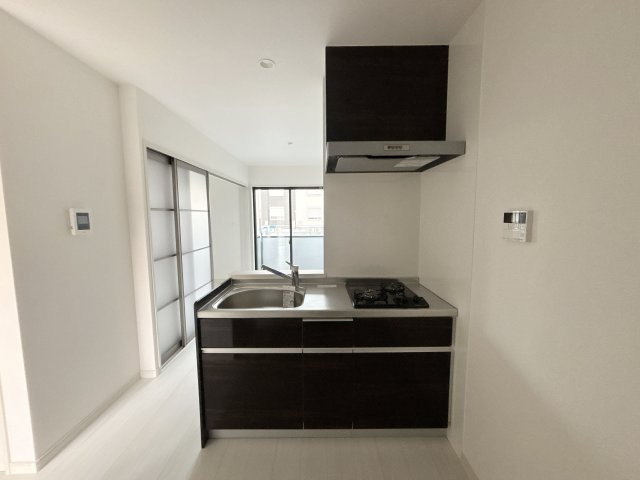 ☆3月完成☆PONTE GLORIAの内装|1階のみシャッターが付きます