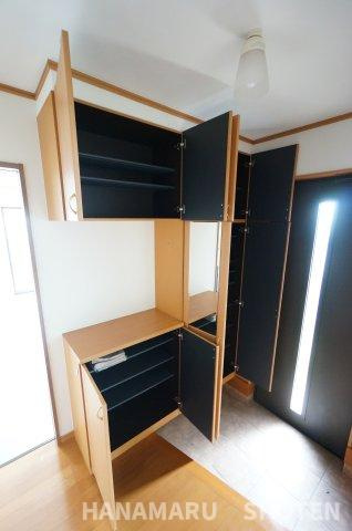 中古　千葉市若葉区若松町の玄関|＊当日ご案内可＊ご希望の物件まとめてご案内！弊社が掲載していない物件でもOK♪お気軽にご相談ください ♪お電話でのお問合わせがスムーズ♪