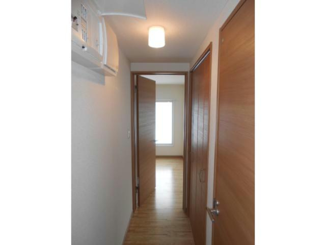 ドミール晴の玄関