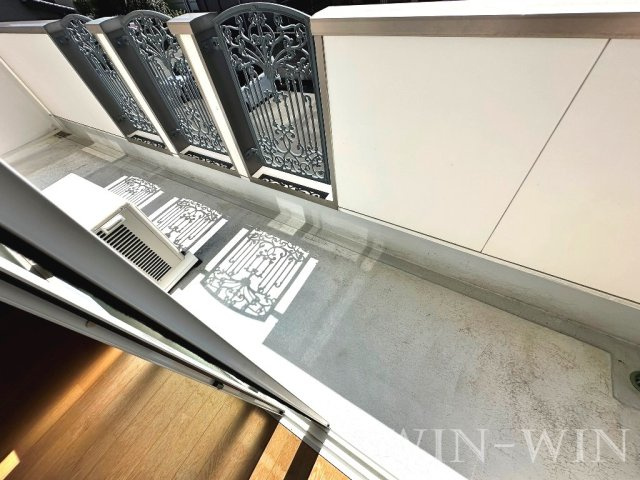 ロイヤルハイツ 五番館のバルコニー|イメージ（同施工会社同一モデルの写真です）