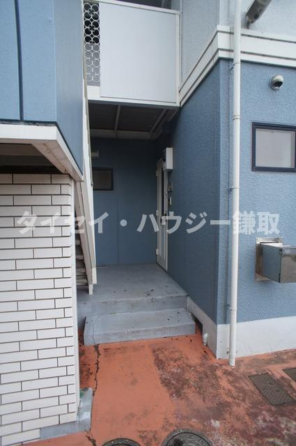 コーポ白百合　Ｅ棟のロビー