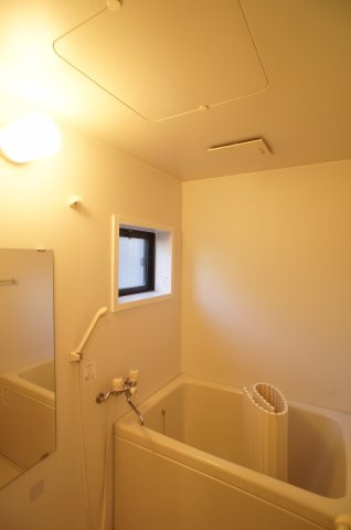 リリーヴィレッジＤ棟の浴室