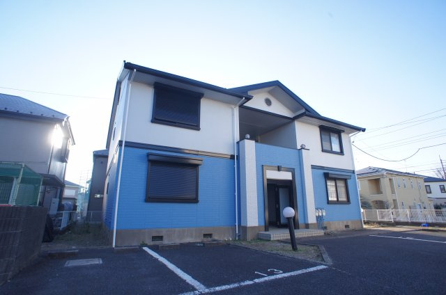 リリーヴィレッジＤ棟の外観|全部屋角部屋の物件です