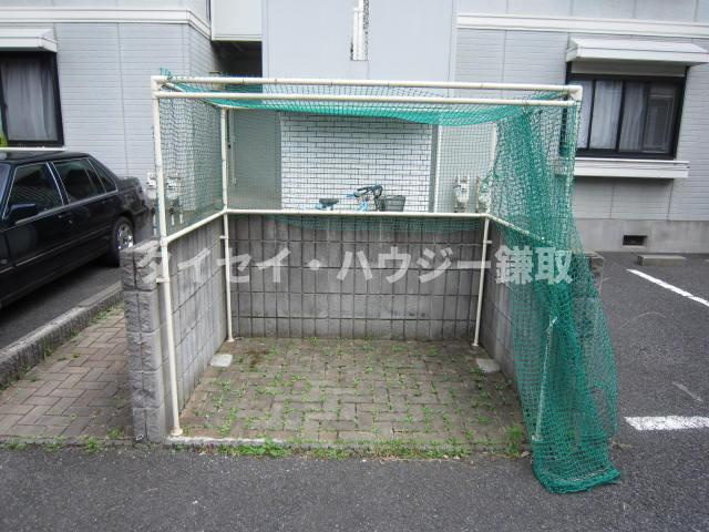 リリーヴィレッジＡ・Ｂ棟のその他共用部分|敷地内にごみ置き場あります