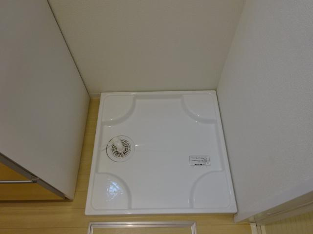 アメイジング　コートのその他|洗濯機置場