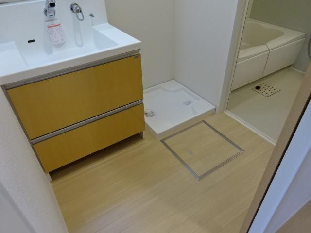 アメイジング　コートのその他|脱衣所